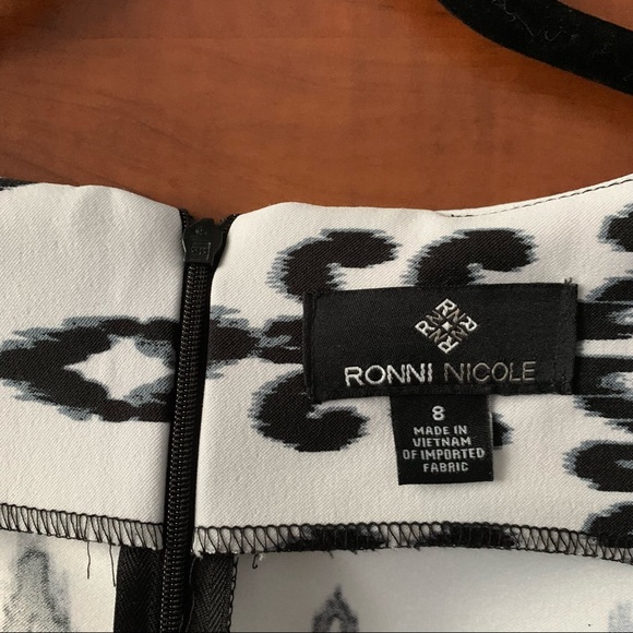 Ronni Nicole Size 8 Black and White Dress - Picture 7 of 9